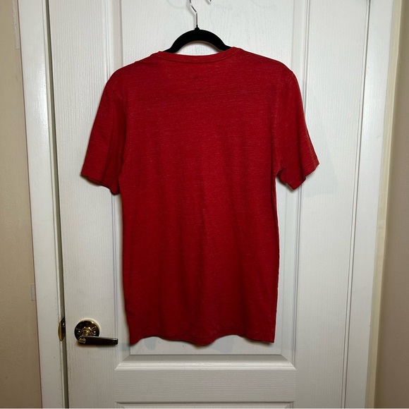 The North Face Men’s Small Brick Color Logo T-Shirt - Preowned - Picture 5 of 7